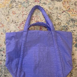 Baggu large lavender travel tote! Great condition